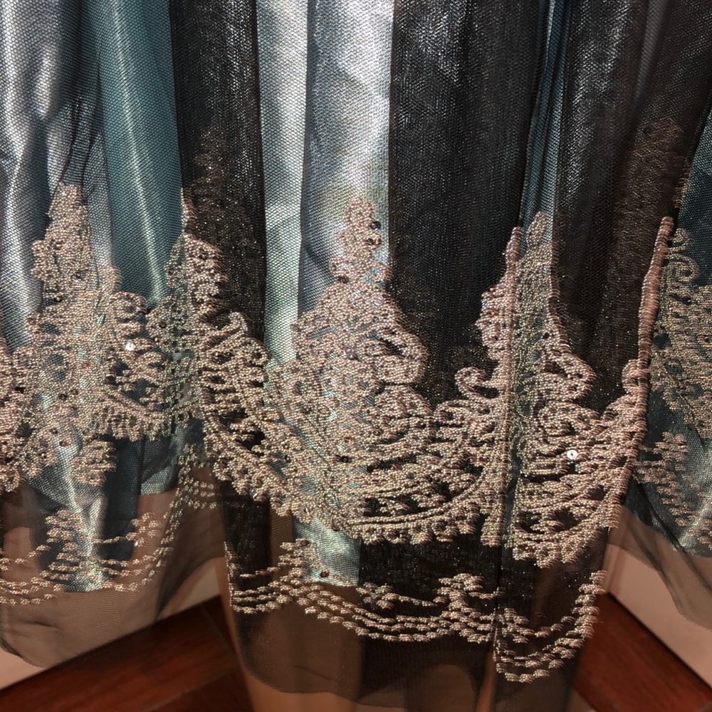Davids bridal blue dress. 6 - Picture 3 of 5